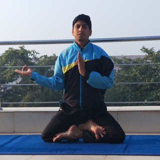 Life changing yog (@yogachannels)