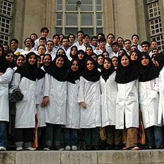 ساختمان پزشکان (@doctorsir)