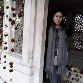 Rosa Jamali/رزا جمالی (@rosajamali)